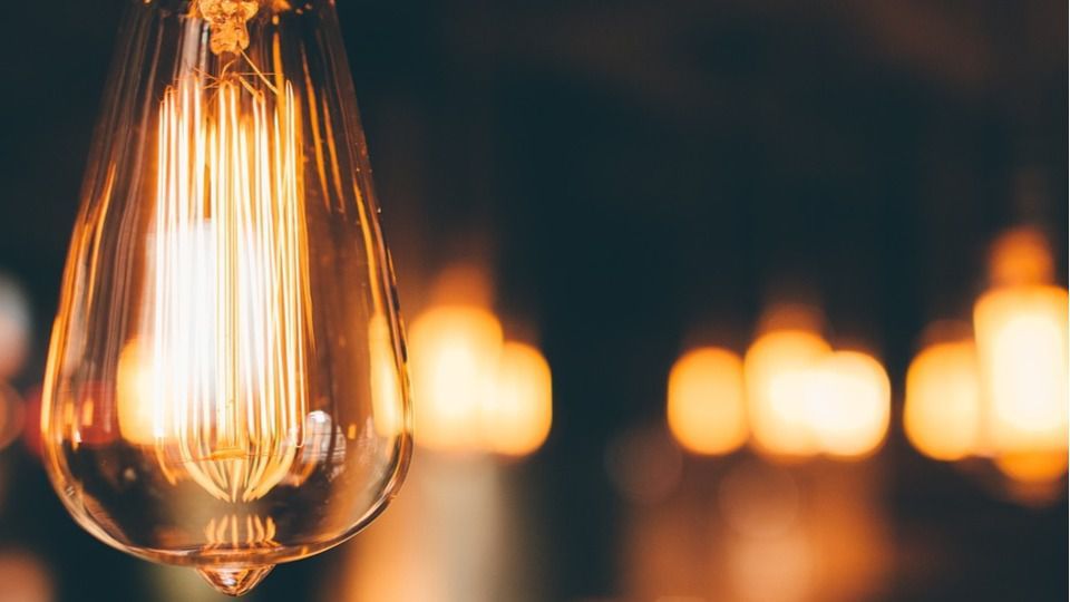 luz-cortes-ilegal-abogados