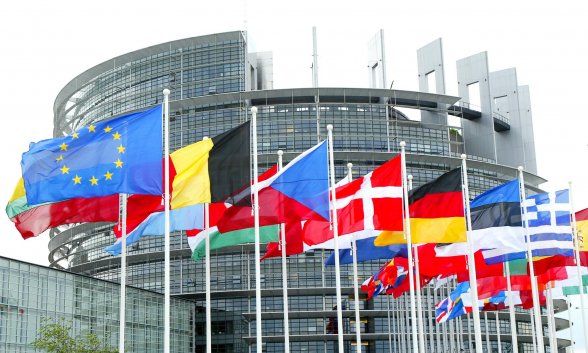 parlamento-europeo-derecho-legal-abogados